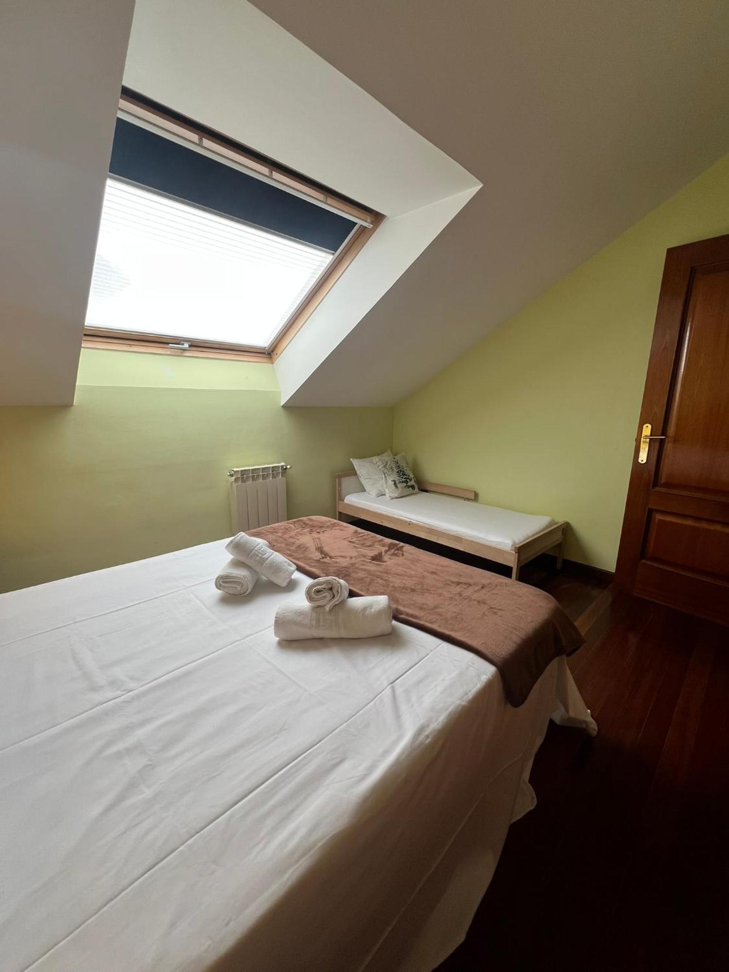 Gestiona2R- Casa Grande En El Centro De Llanes Villa Buitenkant foto