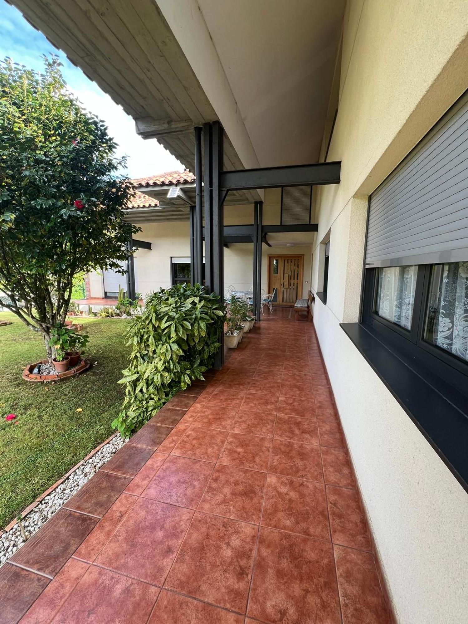 Gestiona2R- Casa Grande En El Centro De Llanes Villa Buitenkant foto